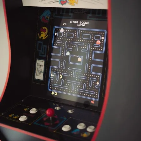 Homewell Game And Movie * Познань