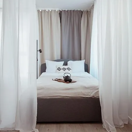 Homewell Game And Movie Apartment