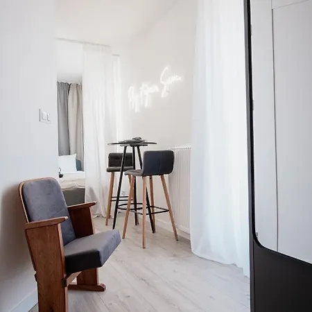 Homewell Game And Movie Poznań