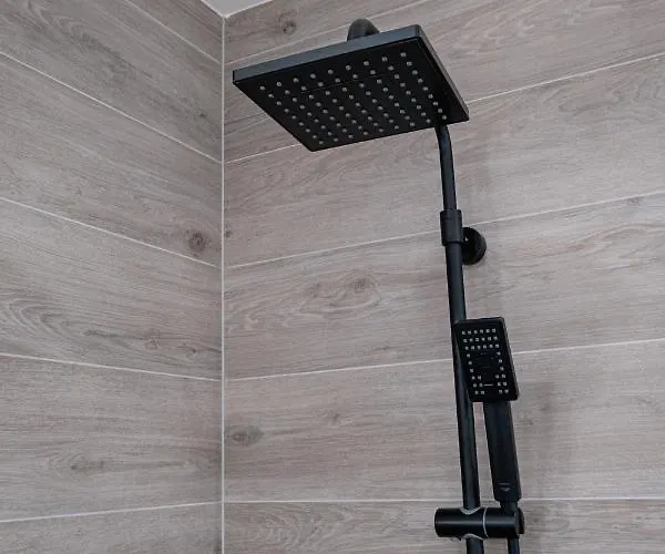 Homewell Game And Movie Apartment Poznan